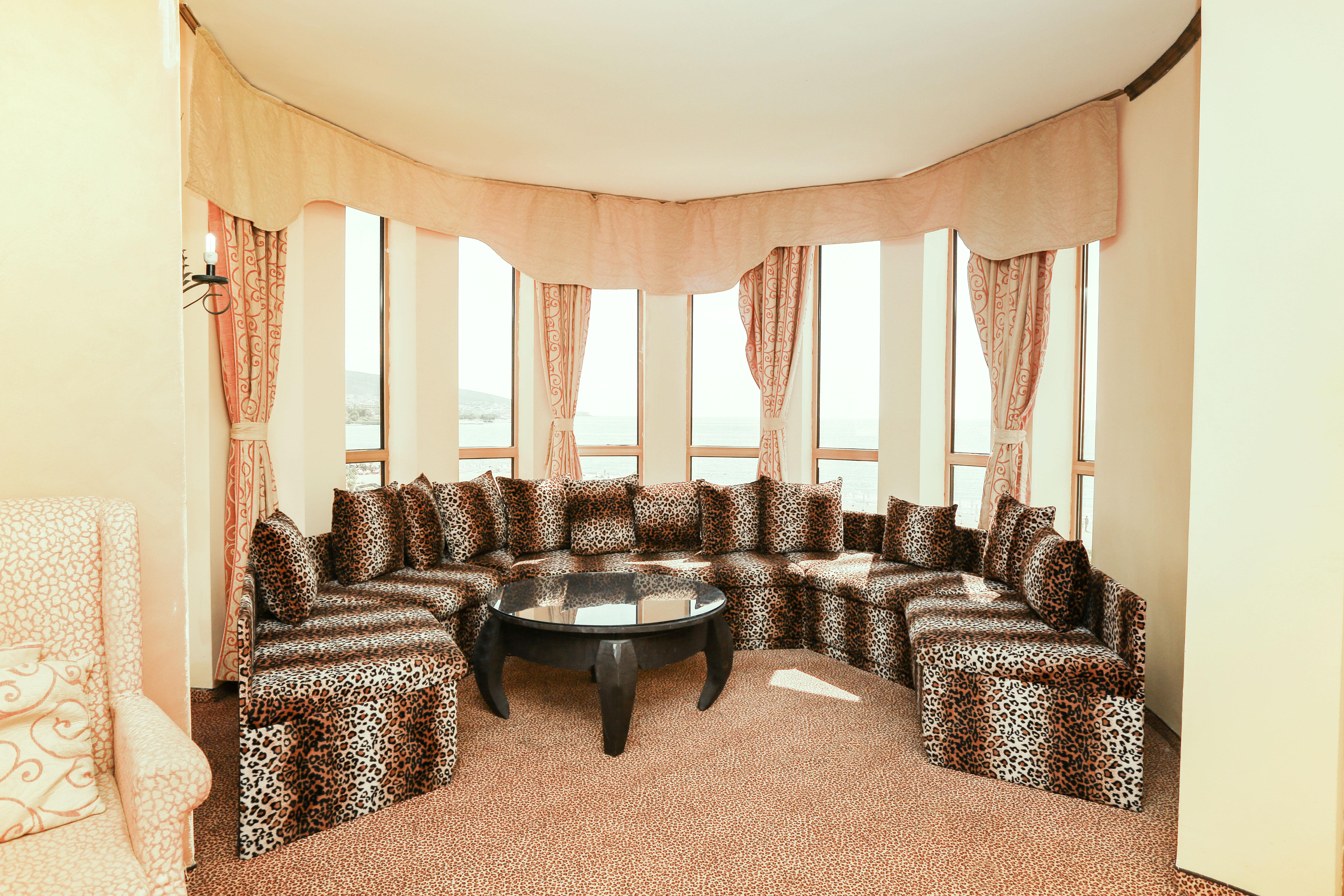 Imperial Palace Hotel Sunny Beach Exterior foto A modern majlis