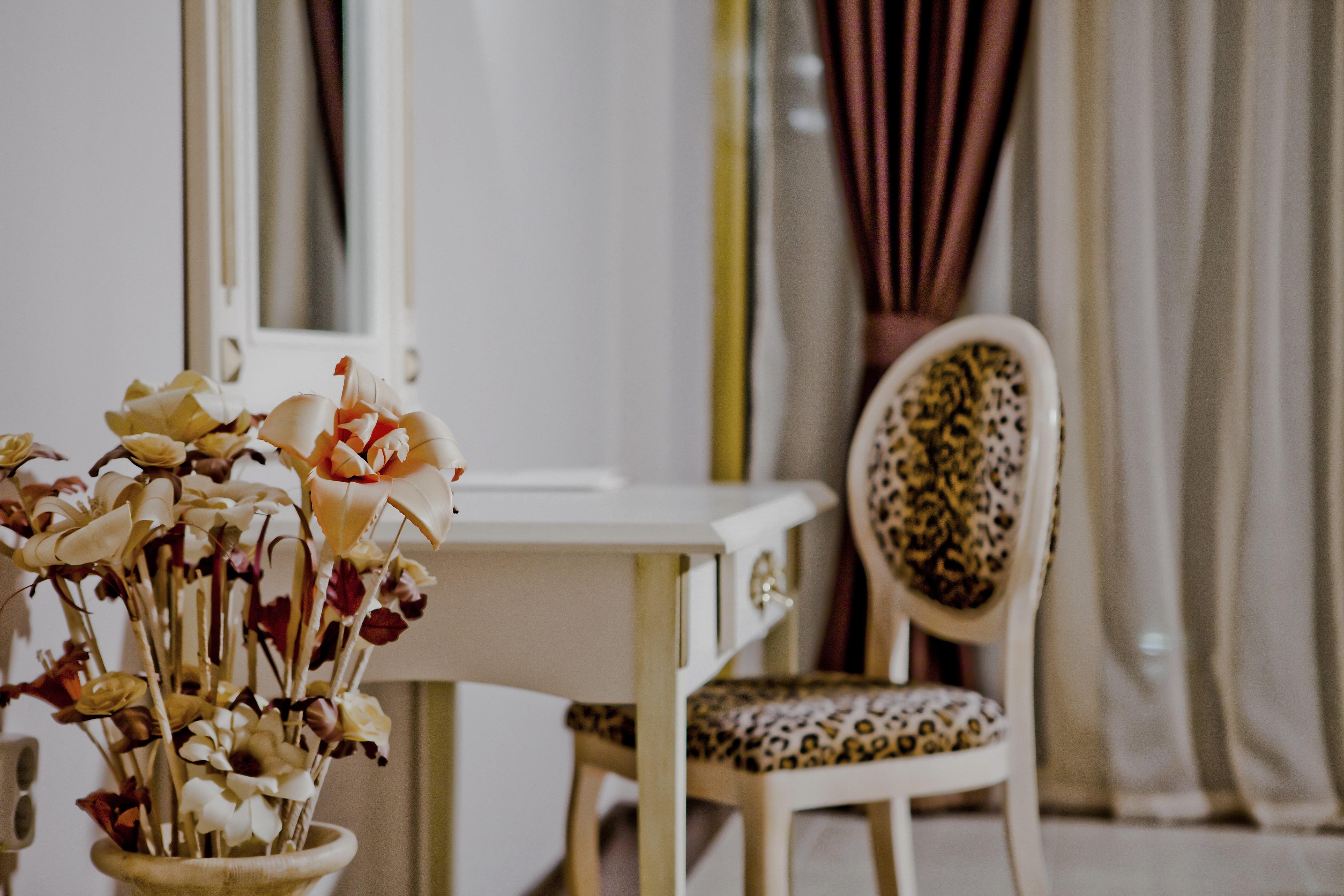Imperial Palace Hotel Sunny Beach Exterior foto A dressing table