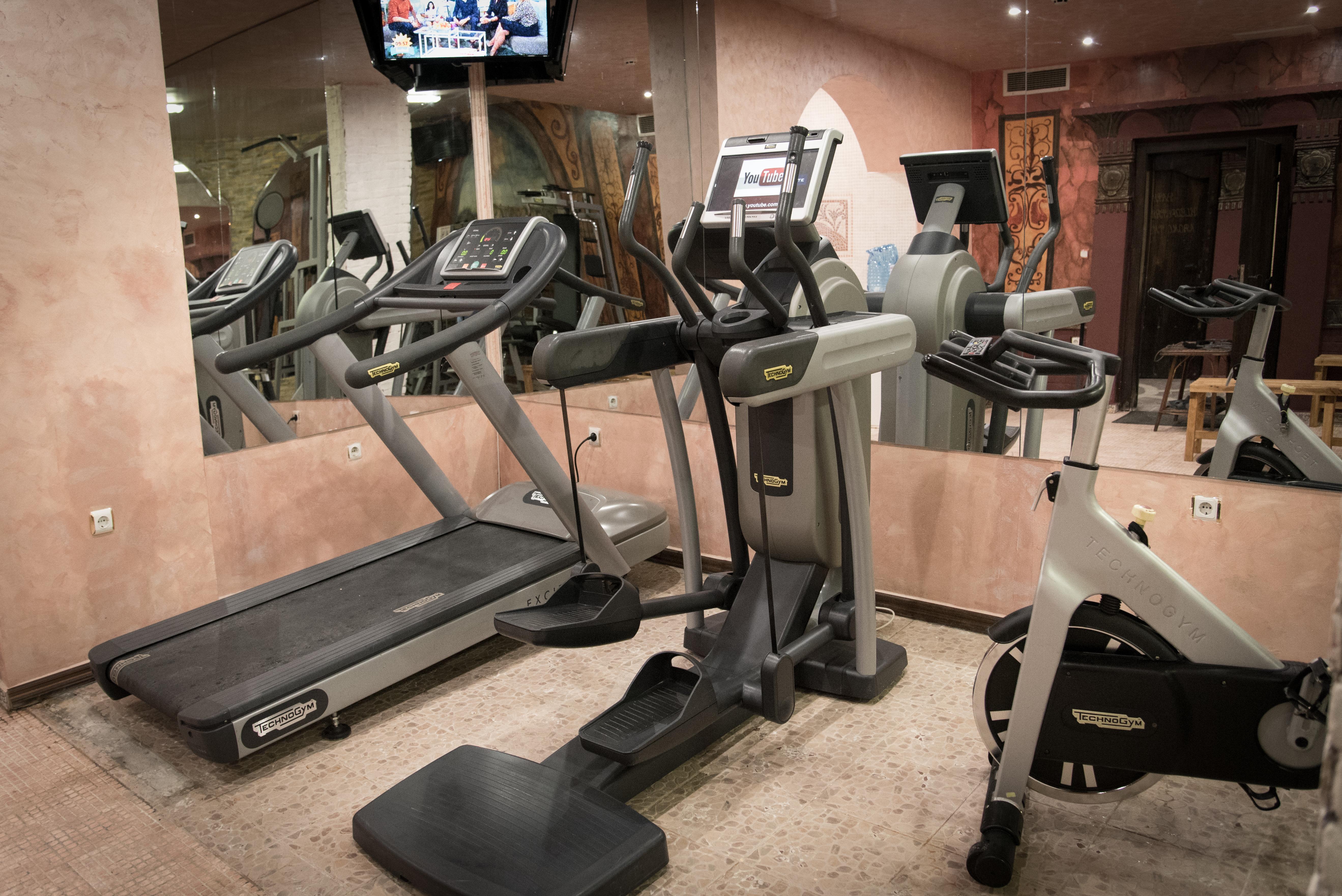Imperial Palace Hotel Sunny Beach Exterior foto A typical gym