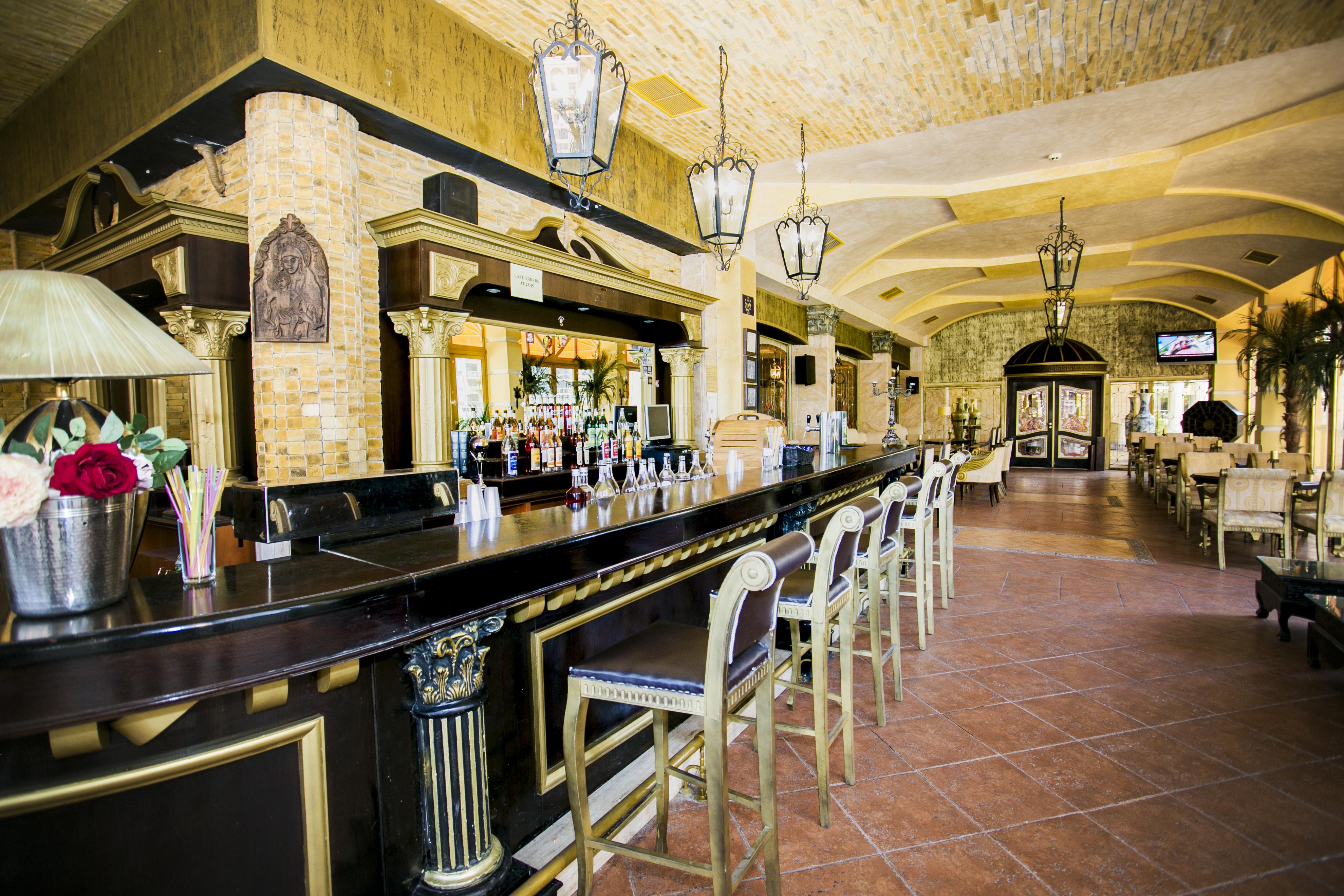Imperial Palace Hotel Sunny Beach Exterior foto The bar at the hotel
