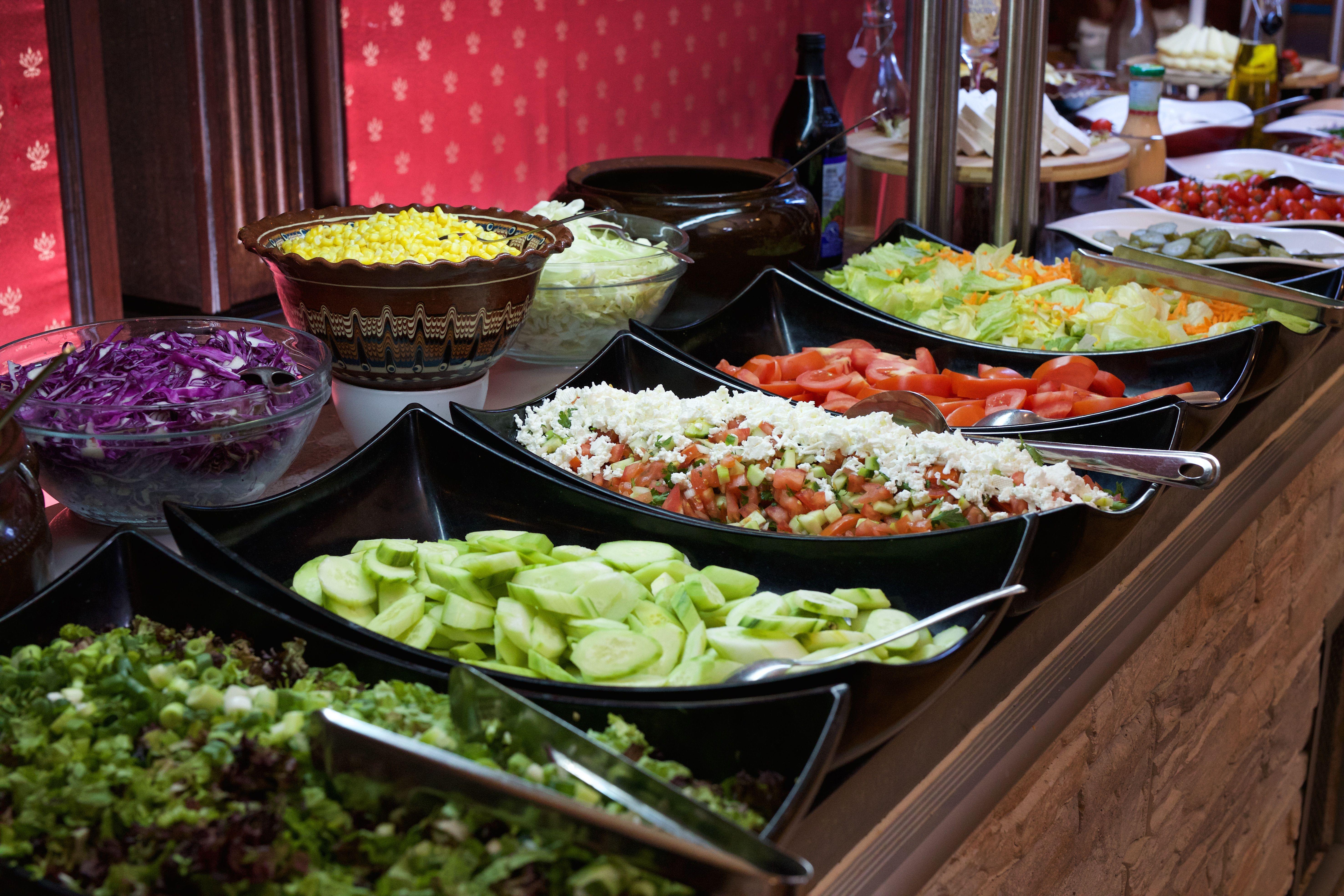 Imperial Palace Hotel Sunny Beach Exterior foto A salad bar