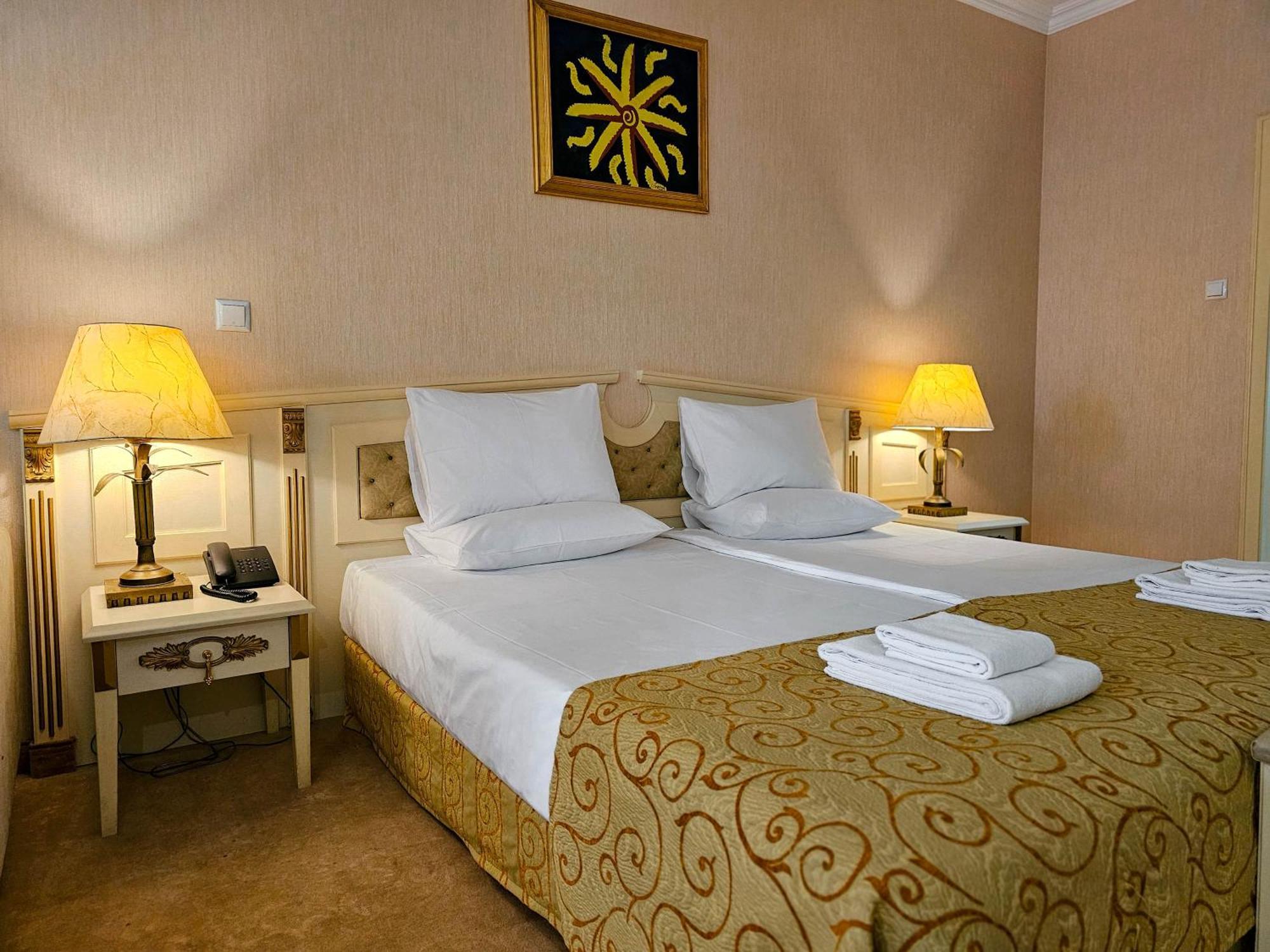 Imperial Palace Hotel Sunny Beach Exterior foto A room at the hotel